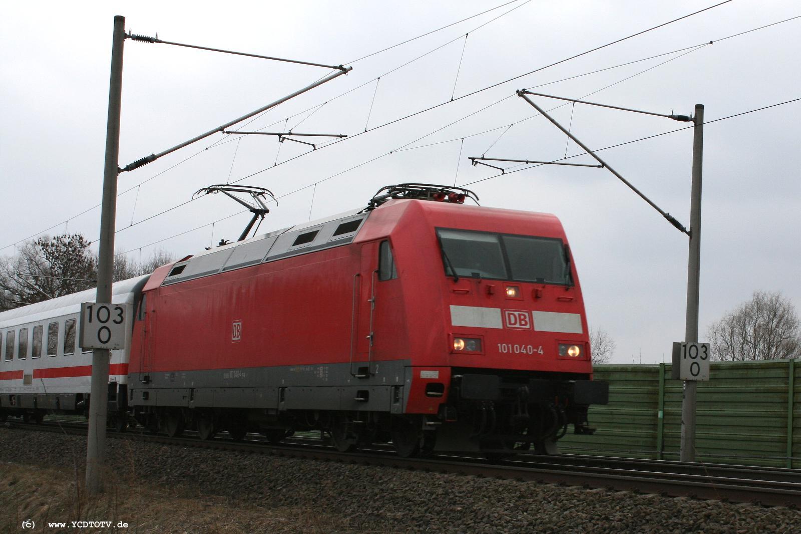 Strecke Stendal-Arneburg, 2011, hier stand mal eine Br�cke