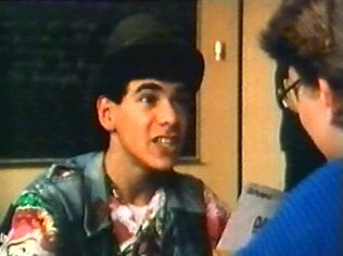  The Degrassi Junior High Gallery on YCDTOTV.de   Path: www.YCDTOT.de/djh_img/f2_002.jpg 